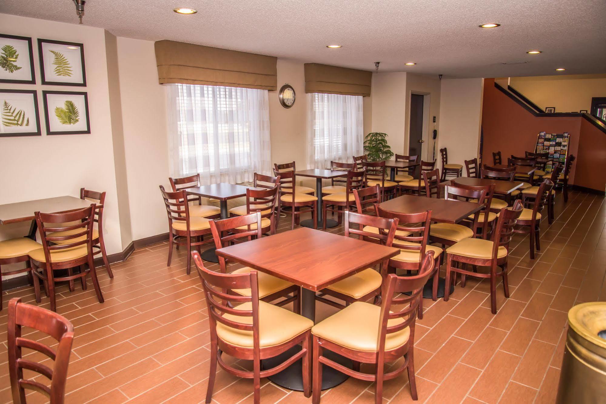 Sleep Inn & Suites At Concord Mills Buitenkant foto